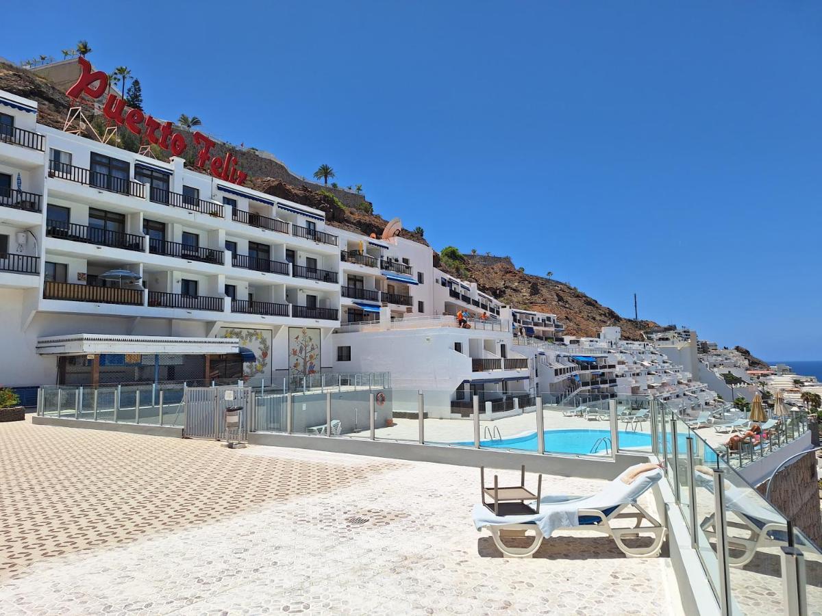 Solaris - Refurbished, Top Floor, Sea Views Пуерто Рико Екстериор снимка