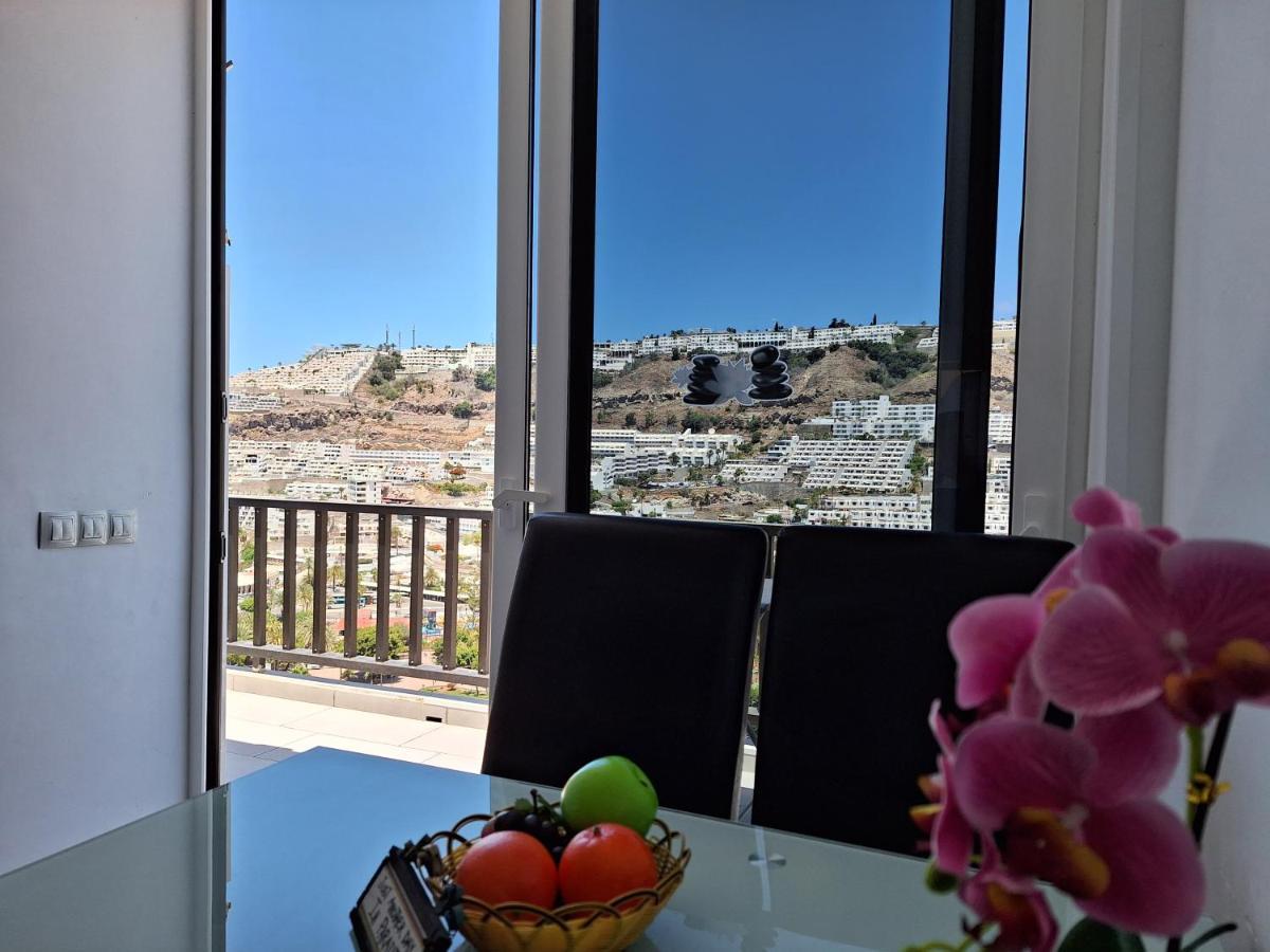 Solaris - Refurbished, Top Floor, Sea Views Пуерто Рико Екстериор снимка