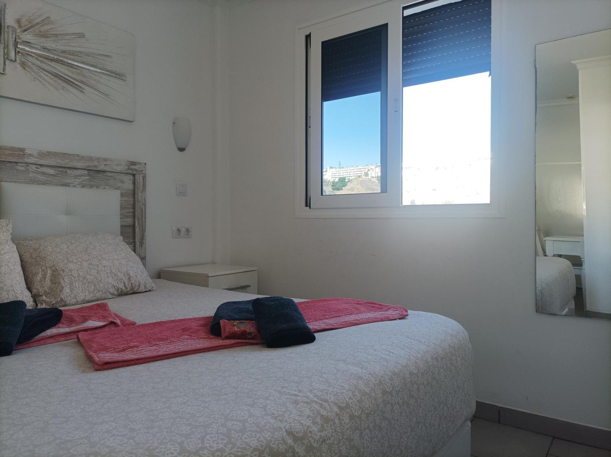 Solaris - Refurbished, Top Floor, Sea Views Пуерто Рико Екстериор снимка