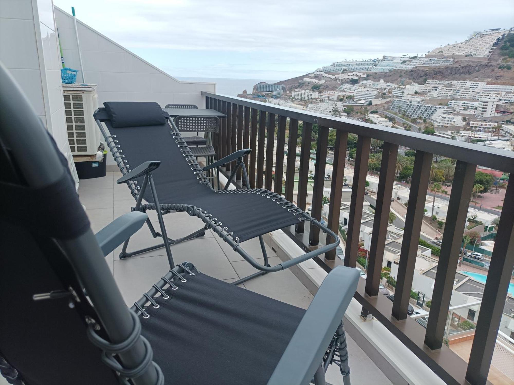 Solaris - Refurbished, Top Floor, Sea Views Пуерто Рико Екстериор снимка